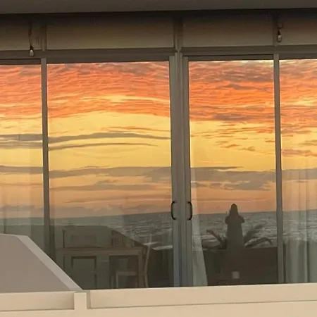 Sunset House Lejlighed *